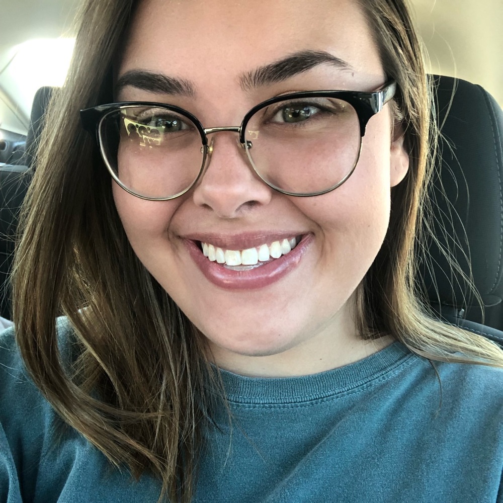 Meet your Posher, Abby